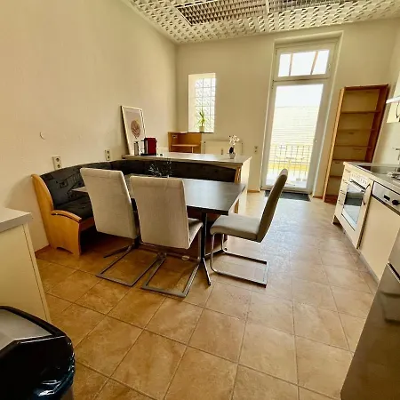 Spacious 3 Bedroom With Balcony * クラーゲンフルト