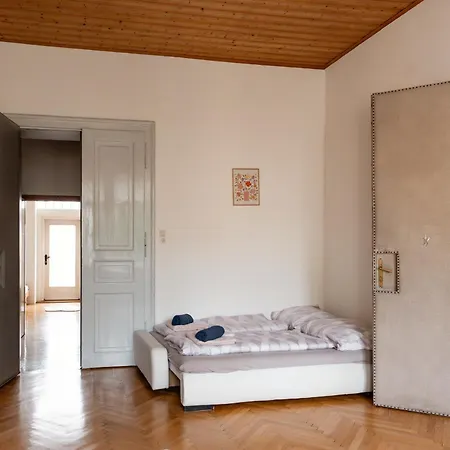 Spacious 3 Bedroom With Balcony Apartment